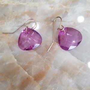 1/2" TRI-SHAPED PURPLE GEM DROP EARRINGS